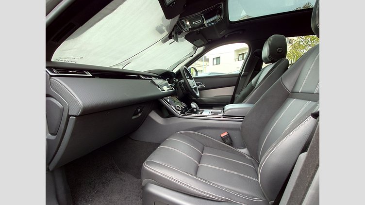 2021 認定中古車 Land Rover Range Rover Velar シリコンシルバー D200 AWD（オートマチック） MHEV R-DYNAMIC S