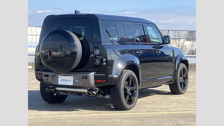 2025 認定中古車 Land Rover Defender 110 サントリーニブラック P525 ガソリン V8