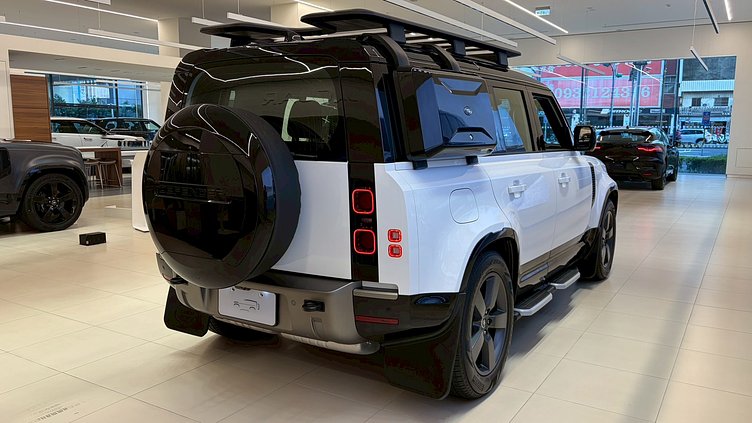 2025 新車 Land Rover Defender 110 (1AA) 富士山白 Fuji White D300  輕油電混合 X-Dynamic HSE