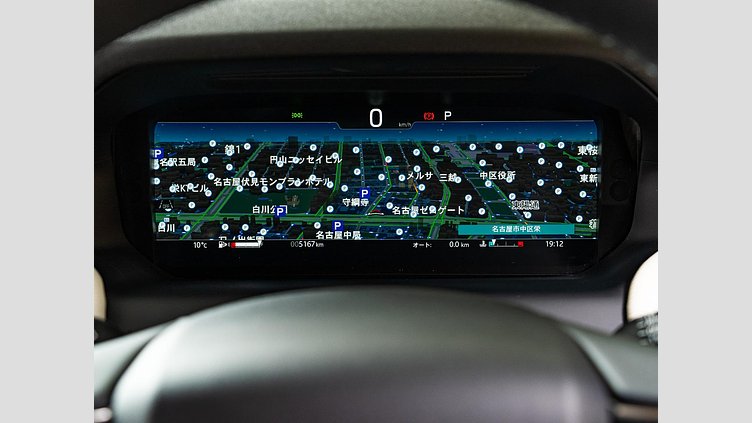 2024 認定中古車 Land Rover Discovery Sport サントリーニブラック D200マイルドハイブリッド（ディーゼル） 標準ホイール DYNAMIC SE