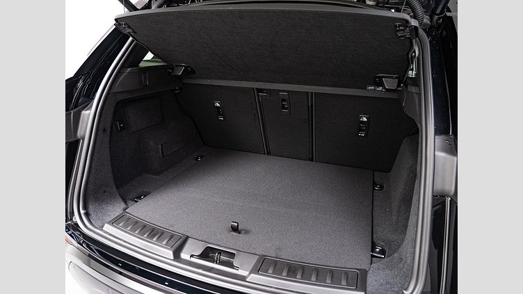 2024 認定中古車 Land Rover Range Rover Evoque サントリーニブラック D200マイルドハイブリッド（ディーゼル） Standard Wheelbase S