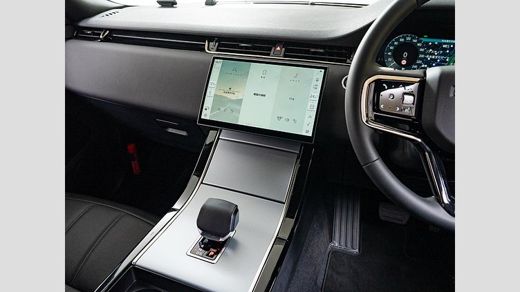 2024 認定中古車 Land Rover Range Rover Evoque サントリーニブラック D200マイルドハイブリッド（ディーゼル） Standard Wheelbase S