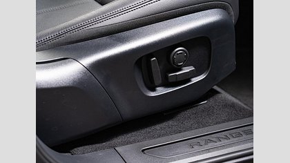 Range Rover Evoque 60