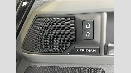 Defender 110 10