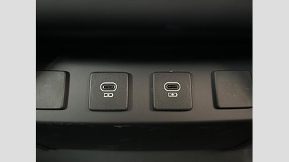 Defender 110 61