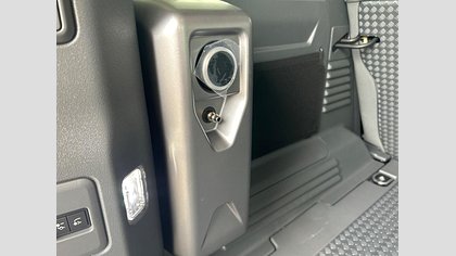Defender 110 64
