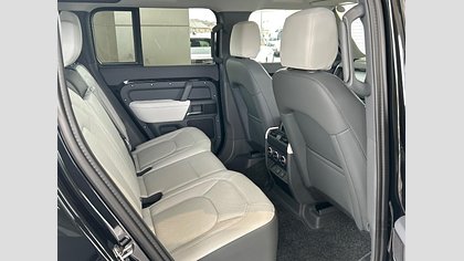 Defender 110 7