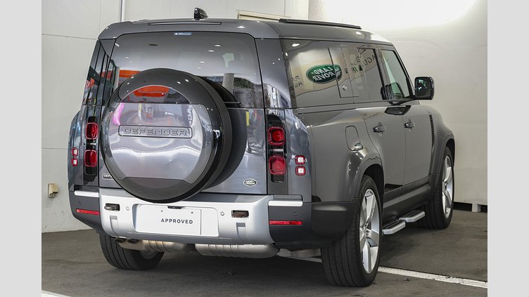 2022 認定中古車 Land Rover Defender 130 カルパチアングレイ D300 AWD AUTOMATIC MHEV FIRST EDITION
