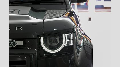 Defender 130 54