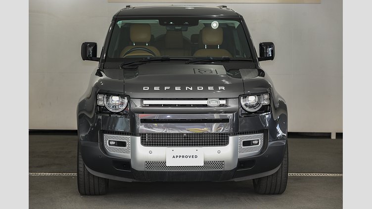 2022 認定中古車 Land Rover Defender 130 カルパチアングレイ D300 AWD AUTOMATIC MHEV FIRST EDITION