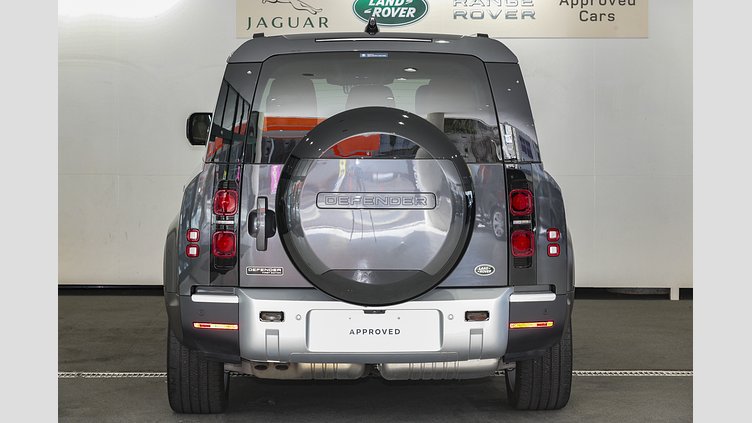 2022 認定中古車 Land Rover Defender 130 カルパチアングレイ D300 AWD AUTOMATIC MHEV FIRST EDITION