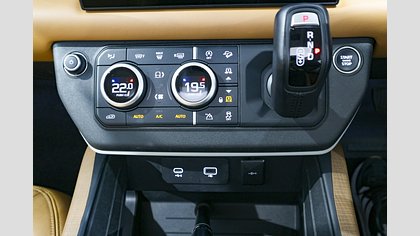 Defender 130 34