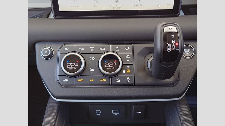 2024 認定中古車 Land Rover Defender 110 フジホワイト D300 AWD（AT） S