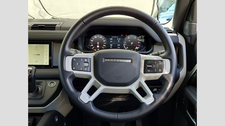 2024 認定中古車 Land Rover Defender 110 フジホワイト D300 AWD（AT） S