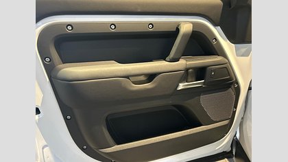 Defender 110 50