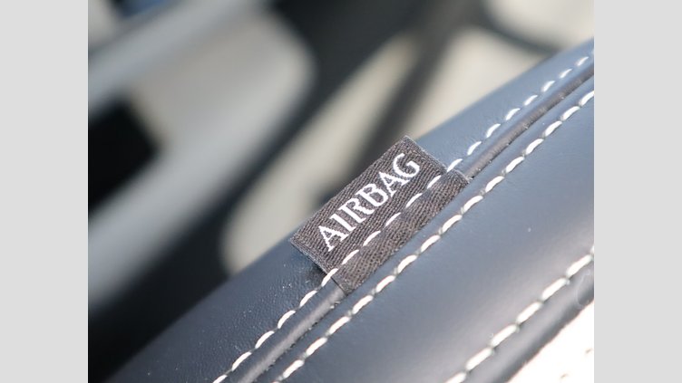 2021 認定中古車 Land Rover Range Rover Velar アイガーグレイ P250 AWD（オートマチック） R-DYNAMIC HSE