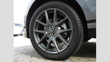 Range Rover Velar 19