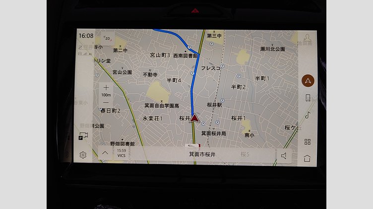 2024 認定中古車 Jaguar E-Pace オストゥーニパールホワイト D200マイルドハイブリッド（ディーゼル） R-DYNAMIC SE