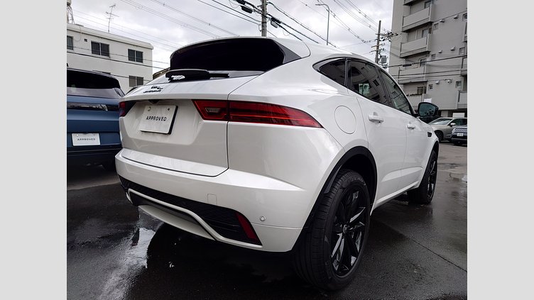 2024 認定中古車 Jaguar E-Pace オストゥーニパールホワイト D200マイルドハイブリッド（ディーゼル） R-DYNAMIC SE