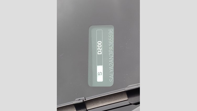 2023 認定中古車 Land Rover Range Rover Velar サントリーニブラック D200 AWD（オートマチック） MHEV R-DYNAMIC S