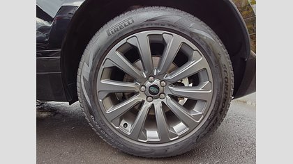 Range Rover Velar 18