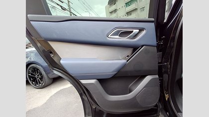 Range Rover Velar 35
