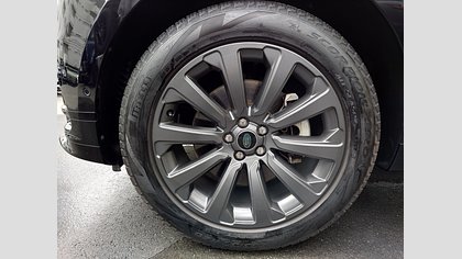 Range Rover Velar 17