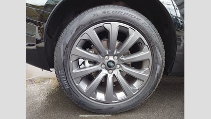 Range Rover Velar 16