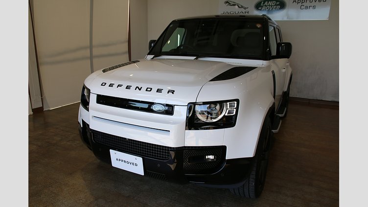 2024 認定中古車 Land Rover Defender 110 フジホワイト D350 ディーゼルマイルドハイブリッド X-Dynamic HSE