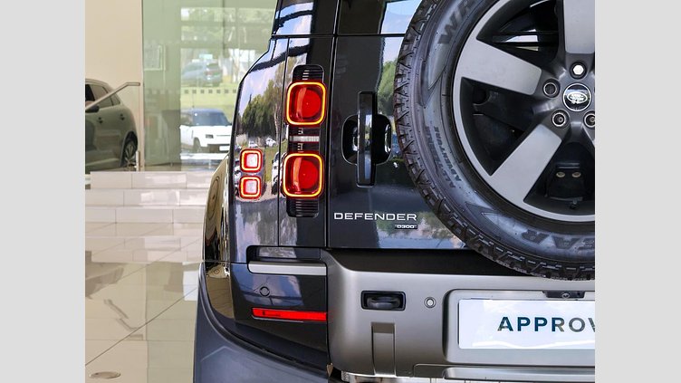 2022 Approved Land Rover Defender 110 Santorini Black D300 D300 X-Dynamic HSE