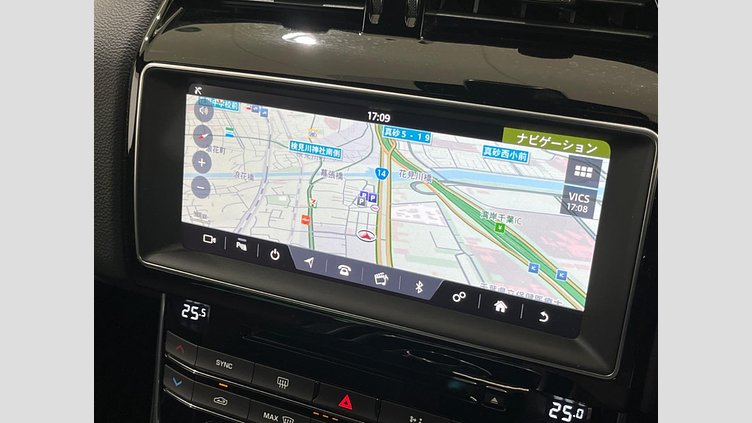 2017 認定中古車 Jaguar XE Yulong White RWD ＸＥ Ｒ－スポーツ