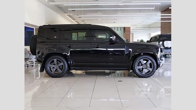 2022 Approved Land Rover Defender 110 Santorini Black D300 D300 X-Dynamic HSE