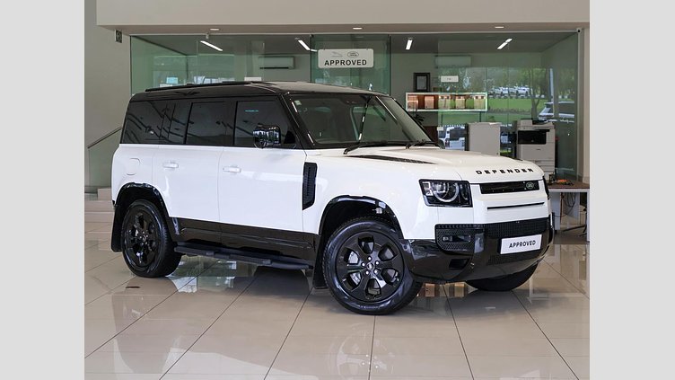 2024 Approved Land Rover Defender 110 Fuji White D300 D300 X-Dynamic HSE