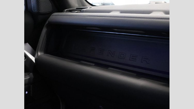 2024 Approved Land Rover Defender 110 Fuji White D300 D300 X-Dynamic HSE