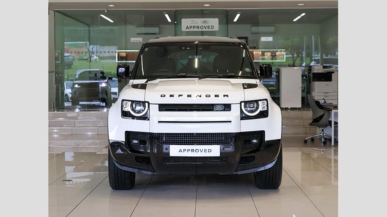 2024 Approved Land Rover Defender 110 Fuji White D300 D300 X-Dynamic HSE