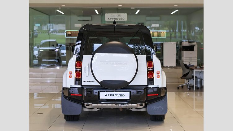 2024 Approved Land Rover Defender 110 Fuji White D300 D300 X-Dynamic HSE