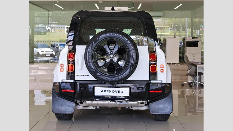 2025 Approved Land Rover Defender 110 Fuji White D350 D350 X-Dynamic HSE