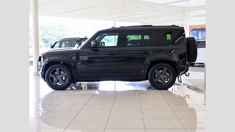 2025 Approved Land Rover Defender 110 Santorini Black D350 D350 X-Dynamic HSE
