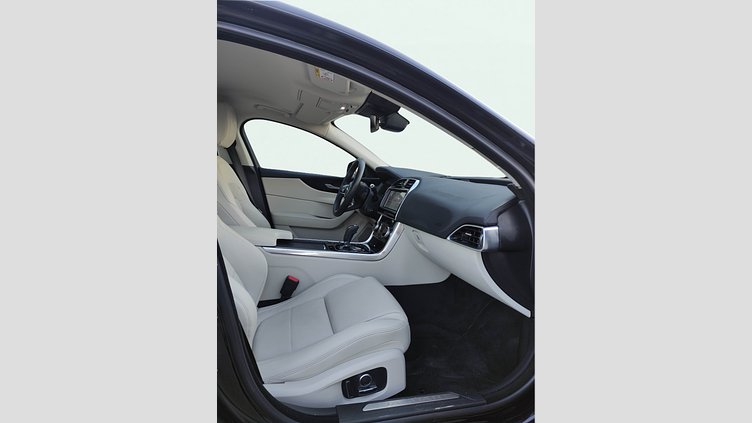 2022 Approved Jaguar XE Santorini Black D200 RWD AUTOMATIC MHEV SE