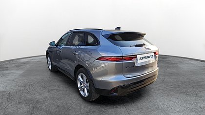 F-Pace 4