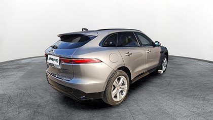 F-Pace 6