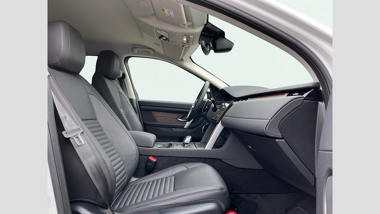 2024 Approved Land Rover Discovery Sport Fuji White D200 Diesel MHEV Standardowy rozstaw osi S