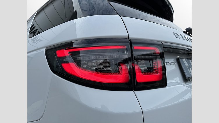 2024 Approved Land Rover Discovery Sport Fuji White D200 Diesel MHEV Standardowy rozstaw osi S