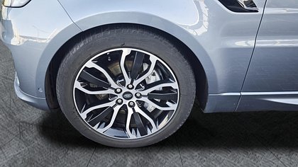 Range Rover Sport 9