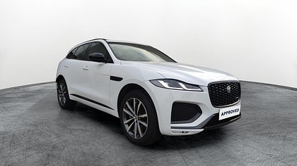 F-Pace 1