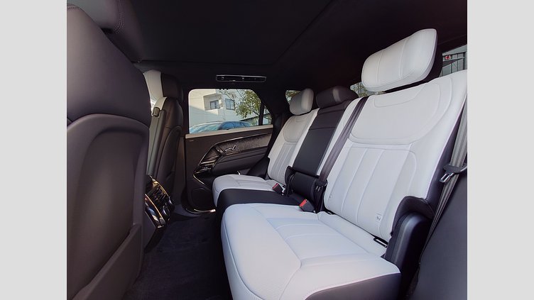 2024 認定中古車 Land Rover Range Rover Sport ジオラグリーン P550eプラグインハイブリッド（ガソリン） スタンダードホイールベース Autobiography