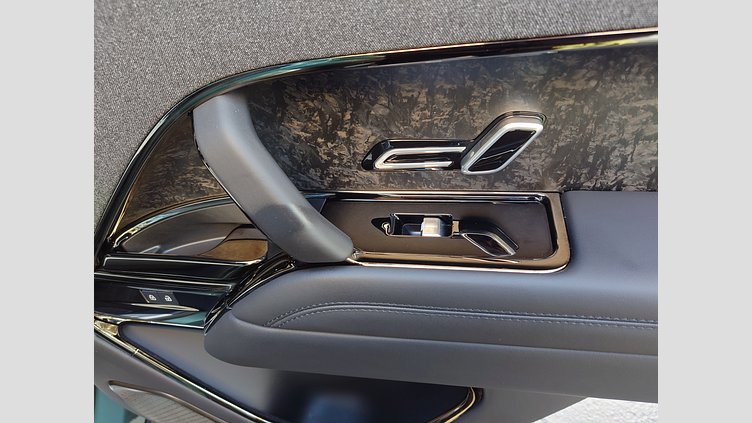 2024 認定中古車 Land Rover Range Rover Sport ジオラグリーン P550eプラグインハイブリッド（ガソリン） スタンダードホイールベース Autobiography