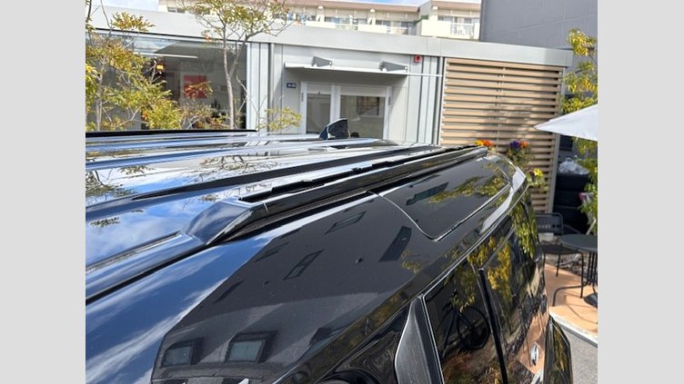 2022 認定中古車 Land Rover Defender 90 サントリーニブラック P300 AWD（AT） SE