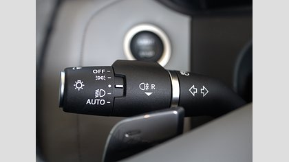 Range Rover Velar 11