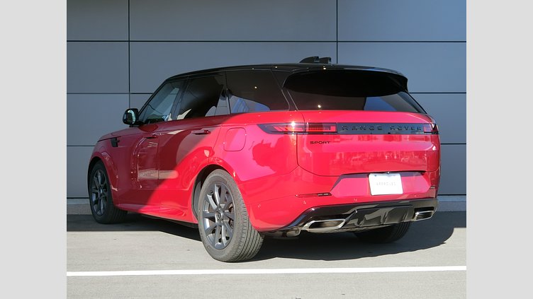2024 認定中古車 Land Rover Range Rover Sport フィレンツェレッド P550eプラグインハイブリッド（ガソリン） スタンダードホイールベース Dynamic SE